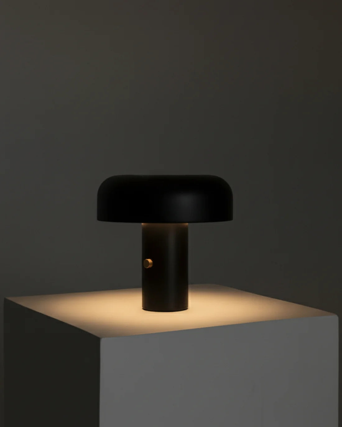 Mushroom Table Lamp with Dimmer | Modern Bedside Lamp in Cream or Black
