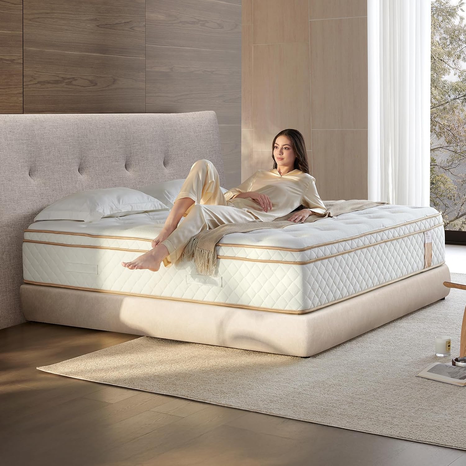 12 inch queen hybrid mattress with gel memory foam and pocket coils